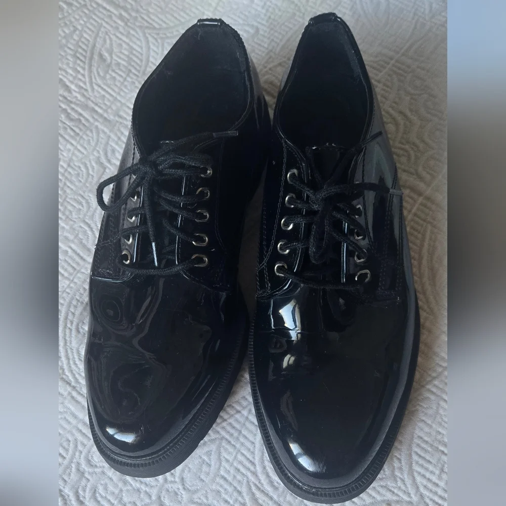 Vintage Coasters Black Patent Lace-Up Platform Oxfords
